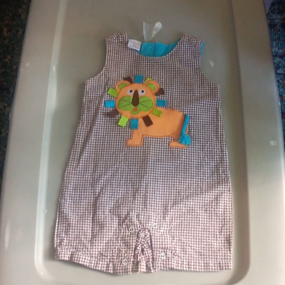 Cre8tions lion romper